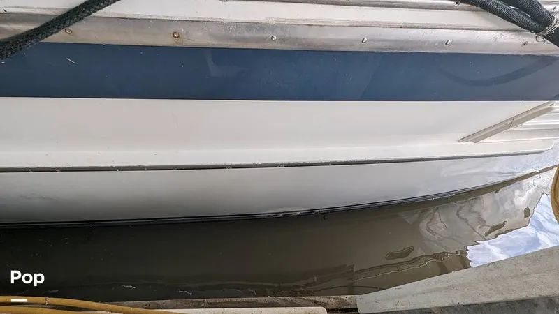 Slide: The Image of Jefferson 42 Aft Cabin Motor Yacht 1986 - 14195983