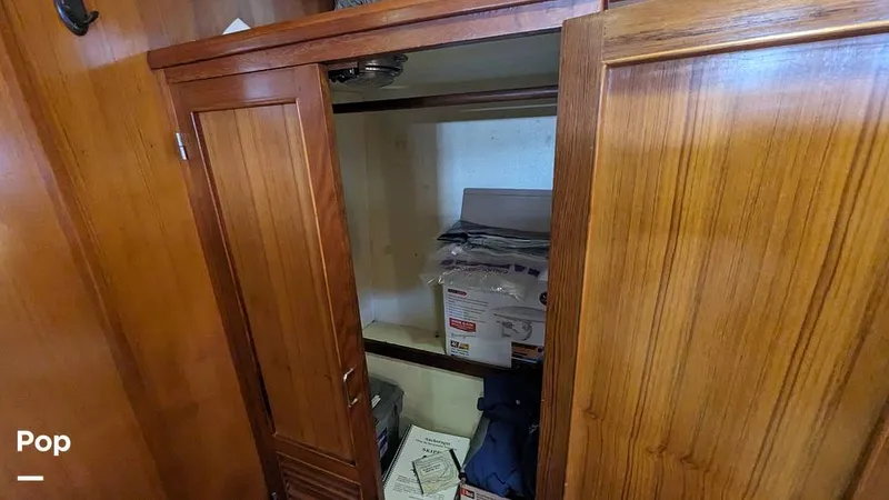 Slide: The Image of Jefferson 42 Aft Cabin Motor Yacht 1986 - 14196109