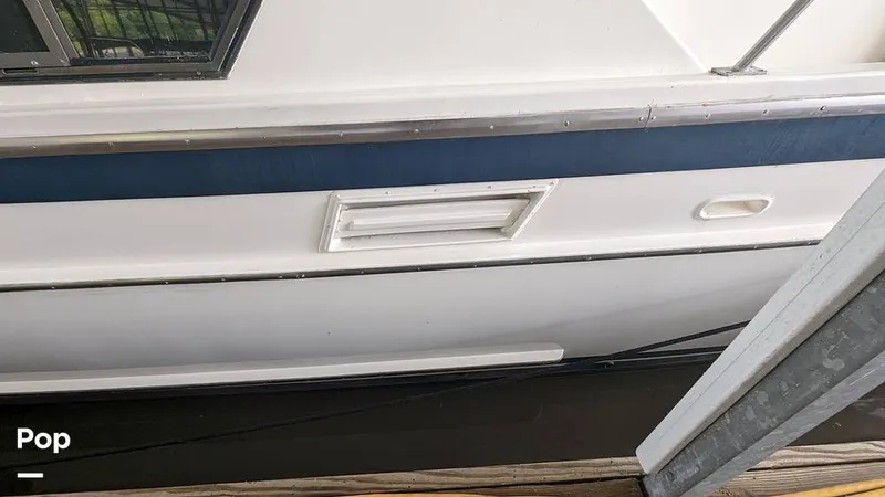 Slide: The Image of Jefferson 42 Aft Cabin Motor Yacht 1986 - 14195985