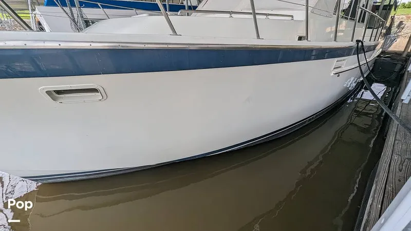 Slide: The Image of Jefferson 42 Aft Cabin Motor Yacht 1986 - 14195995