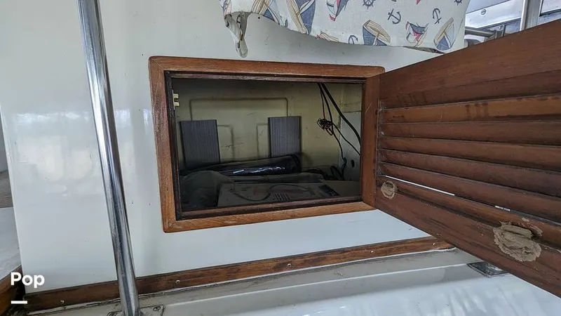 Slide: The Image of Jefferson 42 Aft Cabin Motor Yacht 1986 - 14196013