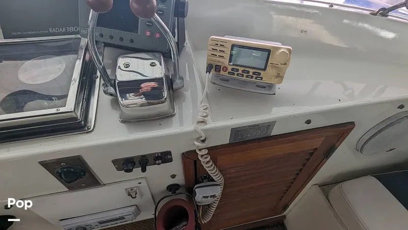 Slide: The Image of Jefferson 42 Aft Cabin Motor Yacht 1986 - 14196021