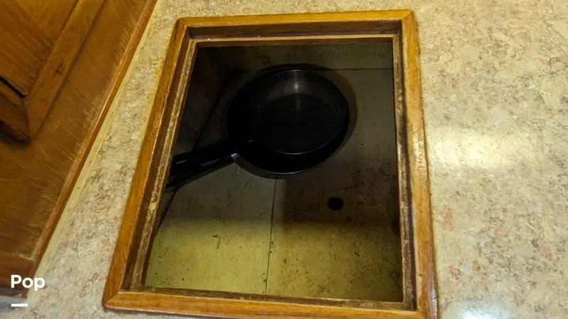 Slide: The Image of Jefferson 42 Aft Cabin Motor Yacht 1986 - 14196053