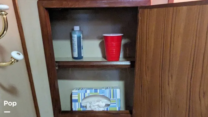 Slide: The Image of Jefferson 42 Aft Cabin Motor Yacht 1986 - 14196067