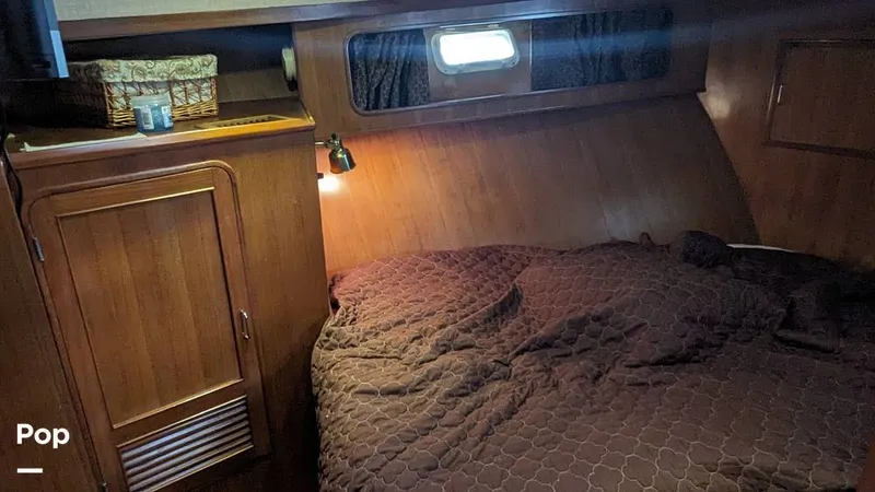 Slide: The Image of Jefferson 42 Aft Cabin Motor Yacht 1986 - 14196070