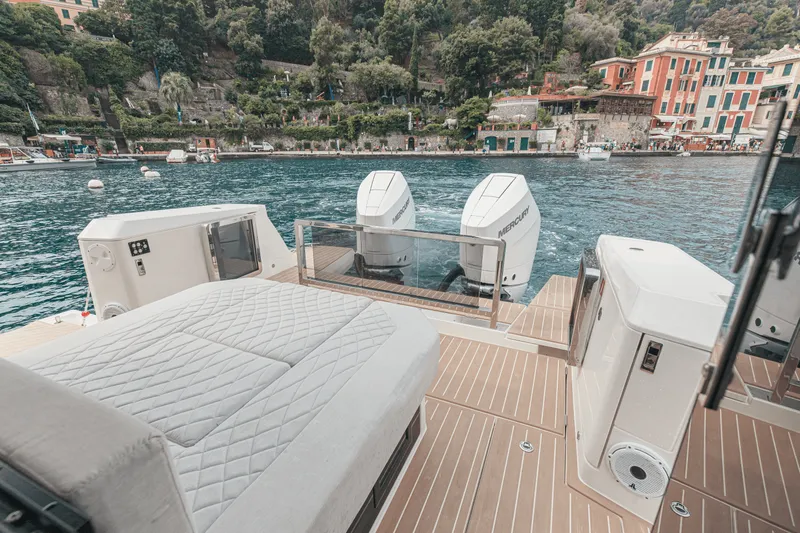 Slide: The Image of Saxdor 400 GTO 2026 - 10