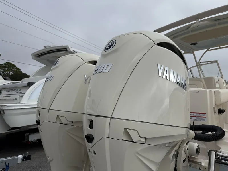 Slide: The Image of Grady-White Freedom 275 2026 - 10