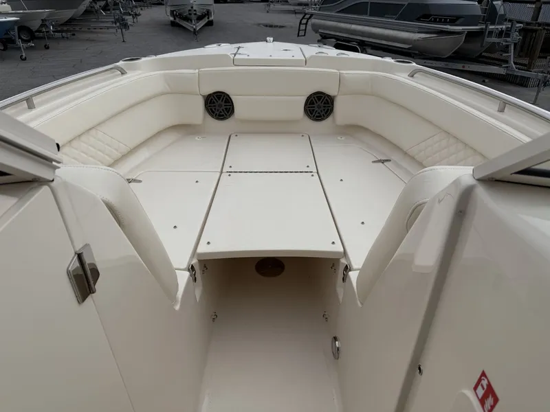 Slide: The Image of Grady-White Freedom 275 2026 - 28