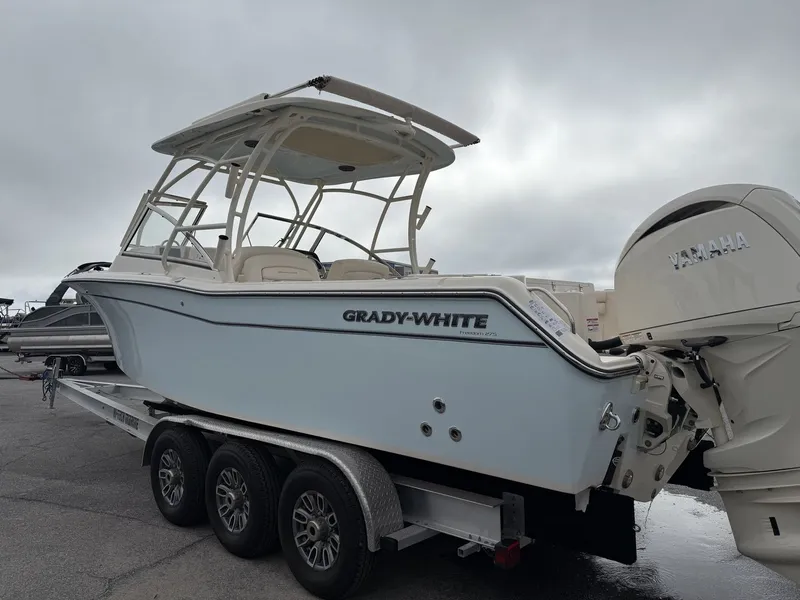 Slide: The Image of Grady-White Freedom 275 2026 - 6