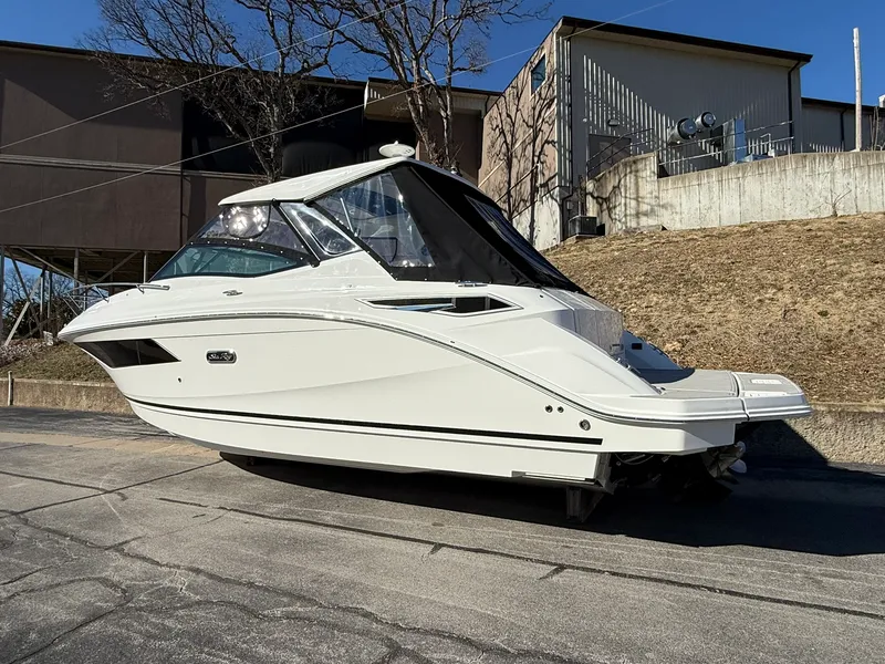 Slide: The Image of Sea Ray Sundancer 320 2026 - 2