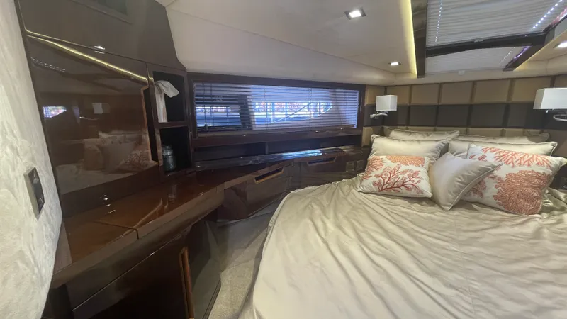 Slide: The Image of Galeon 430 HTC 2019 - 18