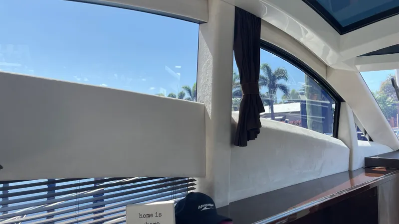 Slide: The Image of Galeon 430 HTC 2019 - 30