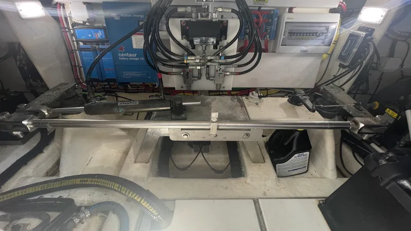 Slide: The Image of Galeon 430 HTC 2019 - 50