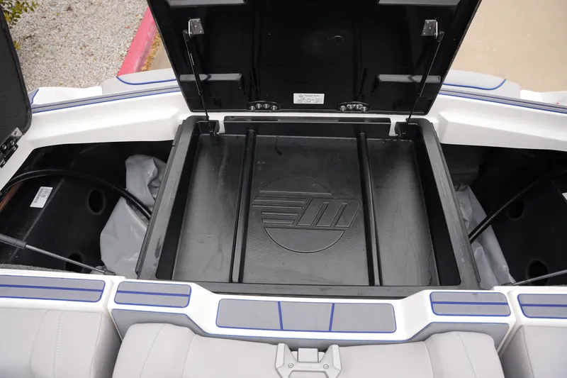 Slide: The Image of Malibu WAKESETTER 23 LSV 2022 - 6