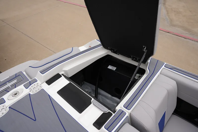 Slide: The Image of Malibu WAKESETTER 23 LSV 2022 - 7