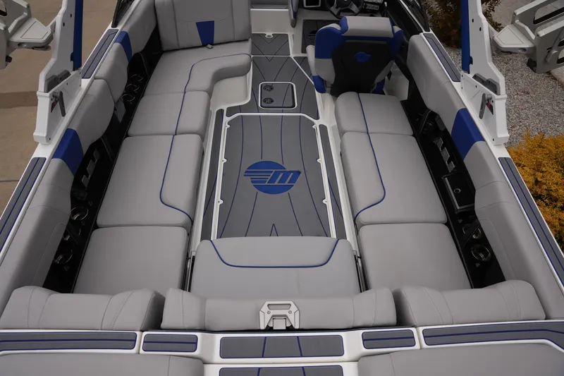 Slide: The Image of Malibu WAKESETTER 23 LSV 2022 - 9