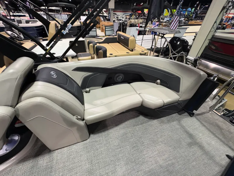 Slide: The Image of Barletta Cabrio 22 Q 2026 - 11