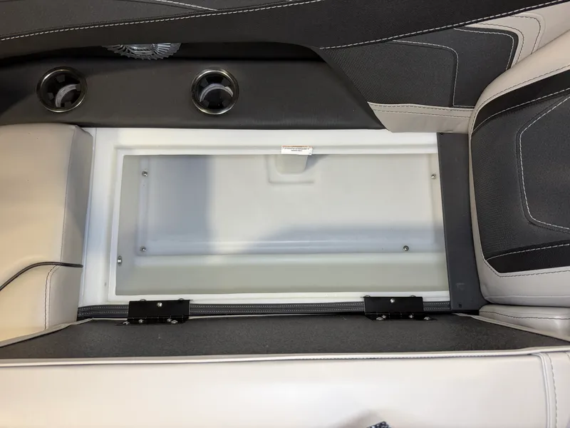 Slide: The Image of Barletta Cabrio 22 Q 2026 - 18