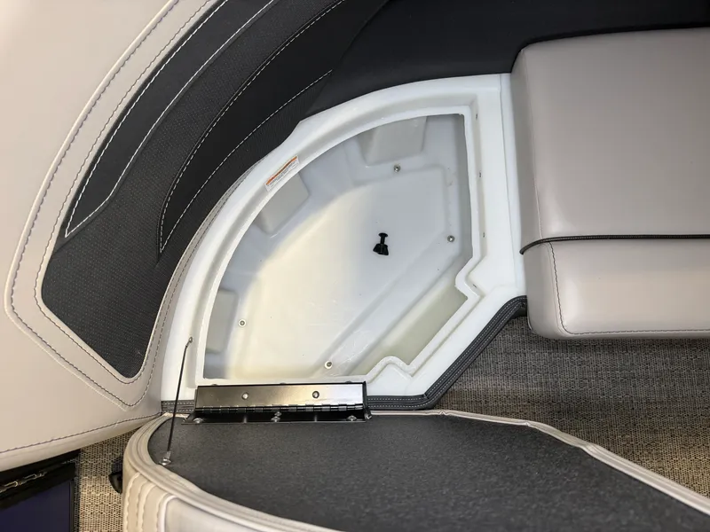 Slide: The Image of Barletta Cabrio 22 Q 2026 - 43
