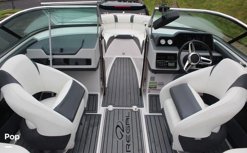 Slide: The Image of Regal 2300 2020 - 14248744
