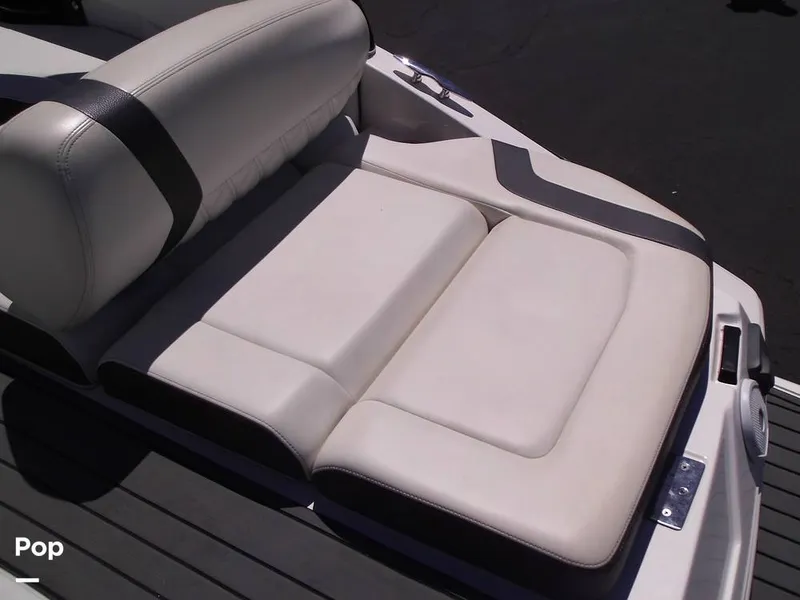 Slide: The Image of Regal 2300 2020 - 14302695