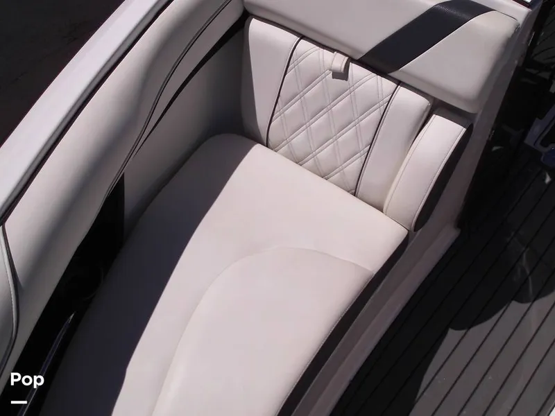 Slide: The Image of Regal 2300 2020 - 14302704