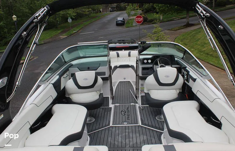 Slide: The Image of Regal 2300 2020 - 14248750