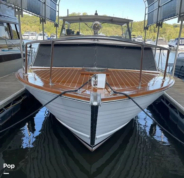 Slide: The Image of Chris-Craft Cavalier 33 1967 - 14727133