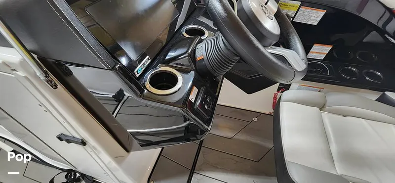 Slide: The Image of Yamaha 242X E-Series 2019 - 14293996