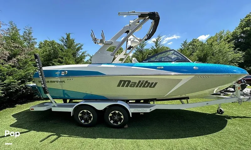 Slide: The Image of Malibu Wakesetter 22 VLX 2017 - 14325817