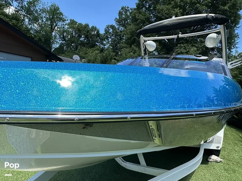 Slide: The Image of Malibu Wakesetter 22 VLX 2017 - 14325830