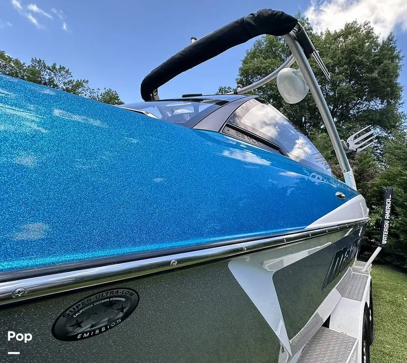 Slide: The Image of Malibu Wakesetter 22 VLX 2017 - 14325838