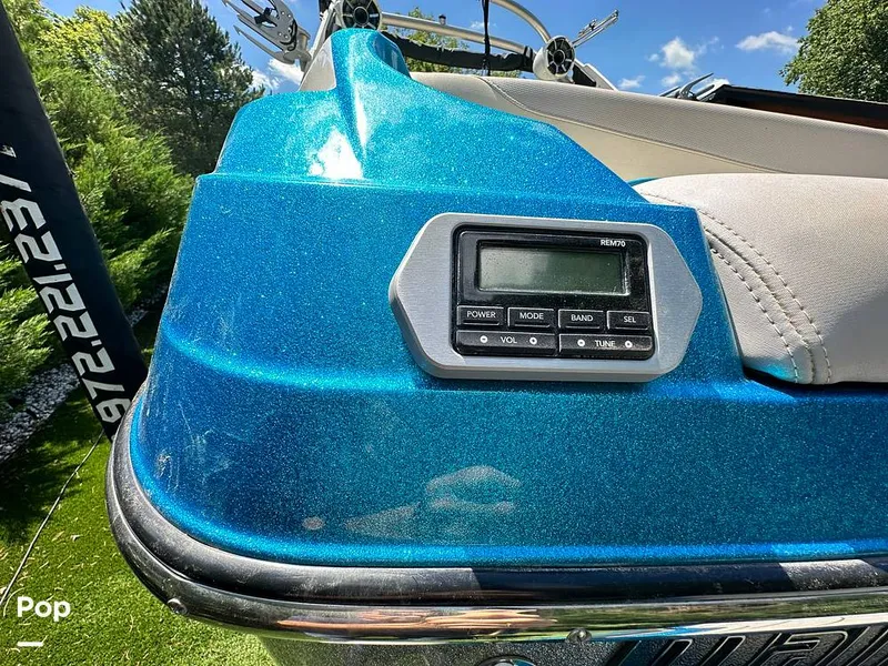 Slide: The Image of Malibu Wakesetter 22 VLX 2017 - 14325853