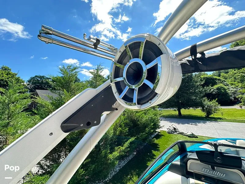 Slide: The Image of Malibu Wakesetter 22 VLX 2017 - 14325889