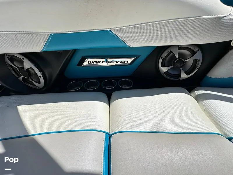 Slide: The Image of Malibu Wakesetter 22 VLX 2017 - 14325891