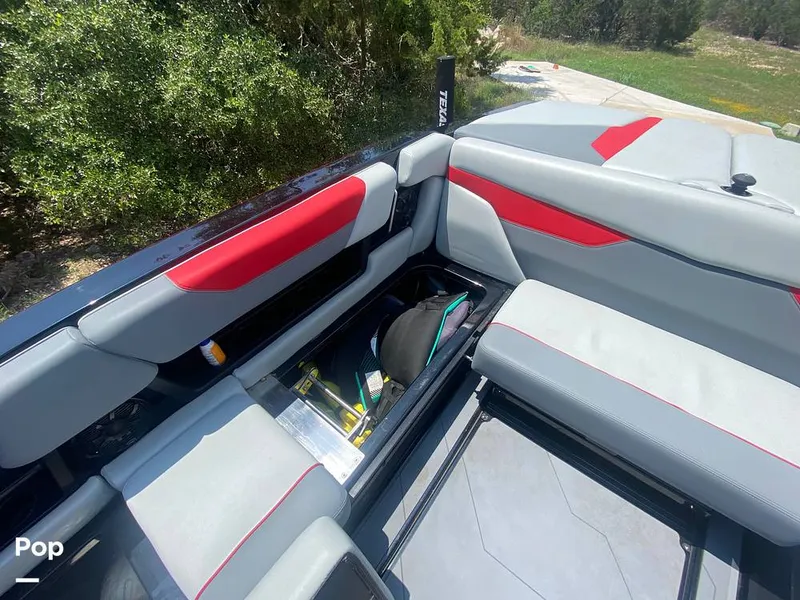 Slide: The Image of Axis A24 2022 - 14329266