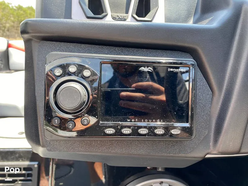 Slide: The Image of Axis A24 2022 - 14329281