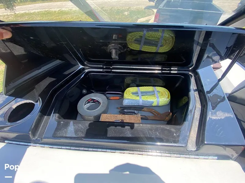 Slide: The Image of Glove Box - 14329283