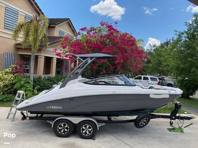 Slide: The Image of Yamaha 212SD 2022 - 15135998