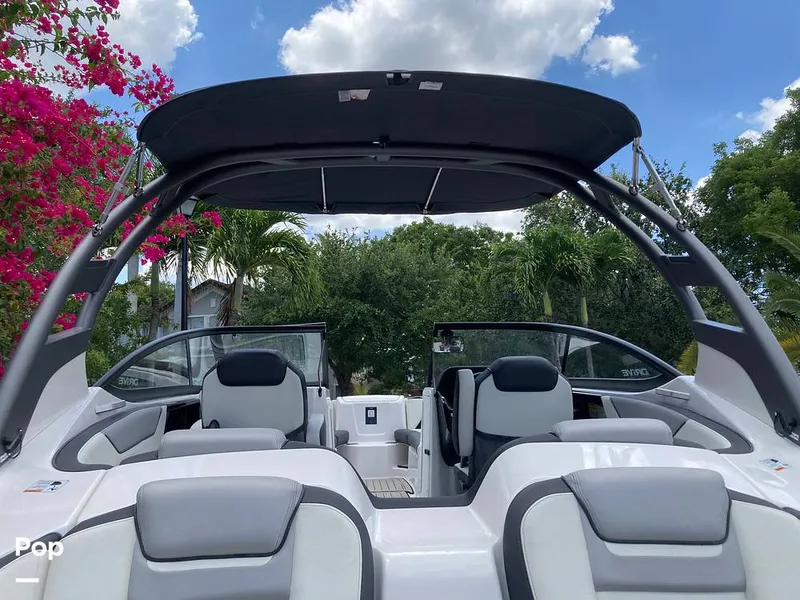 Slide: The Image of Yamaha 212SD 2022 - 14259096