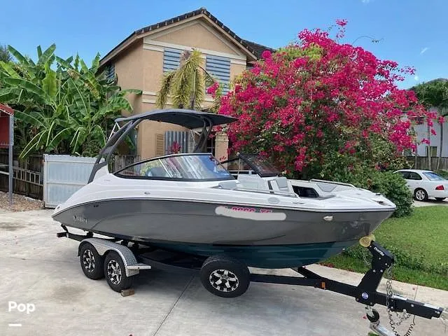 Slide: The Image of Yamaha 212SD 2022 - 15135999