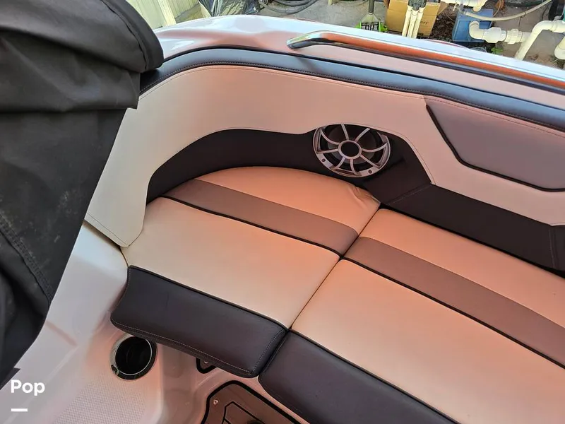 Slide: The Image of Yamaha 212SD 2022 - 14294727