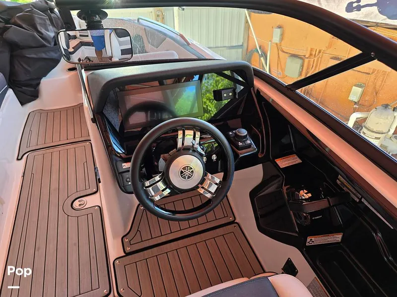 Slide: The Image of Yamaha 212SD 2022 - 14294742