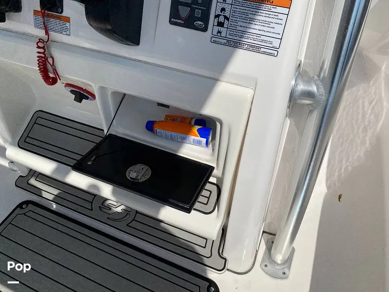 Slide: The Image of Sea Fox 228 Commander 2022 - 14262619