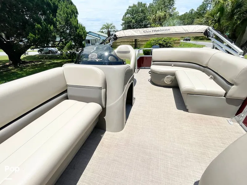 Slide: The Image of Lounge Seating - 14328989