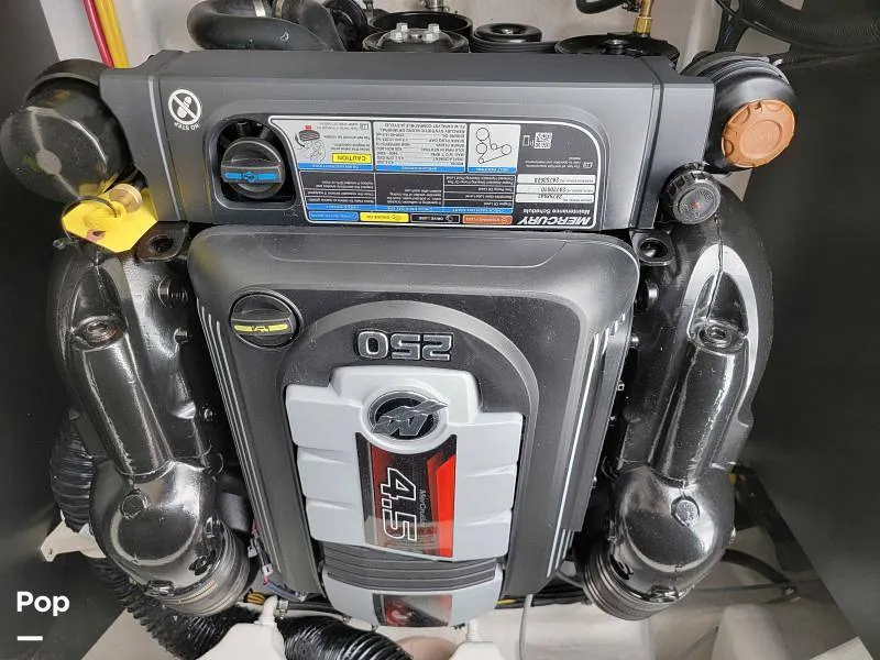 Slide: The Image of Monterey M22 2023 - 14431749