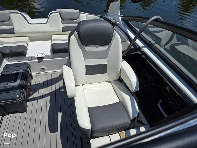 Slide: The Image of Yamaha 212S 2021 - 14356942