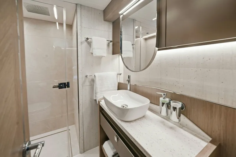 Slide: The Image of Sunseeker Sunseeker 100 Yacht 2024 - 26