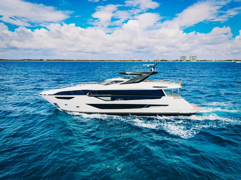 Slide: The Image of Sunseeker Sunseeker 100 Yacht 2024 - 45