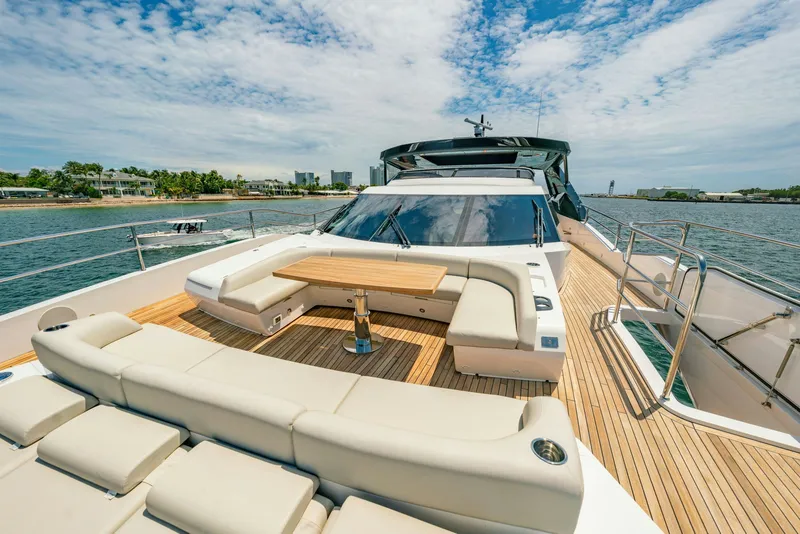Slide: The Image of Sunseeker Sunseeker 100 Yacht 2024 - 31